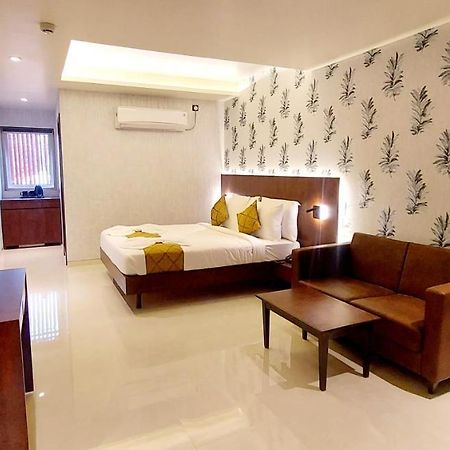 Hotel Madhuban 锡尔瓦萨 外观 照片