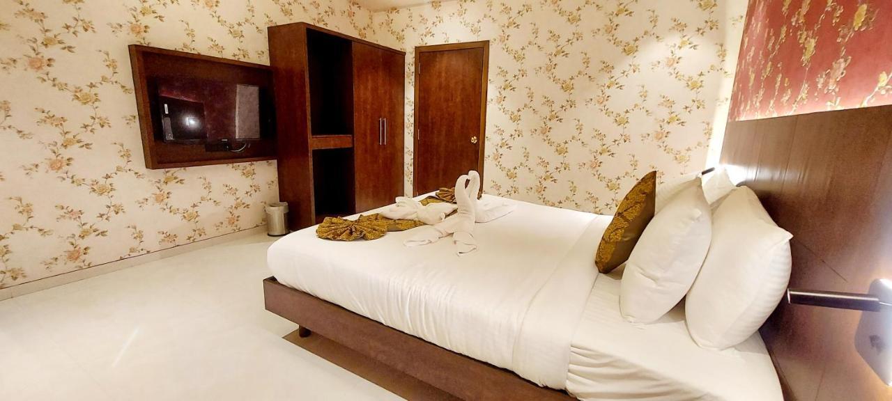 Hotel Madhuban 锡尔瓦萨 外观 照片
