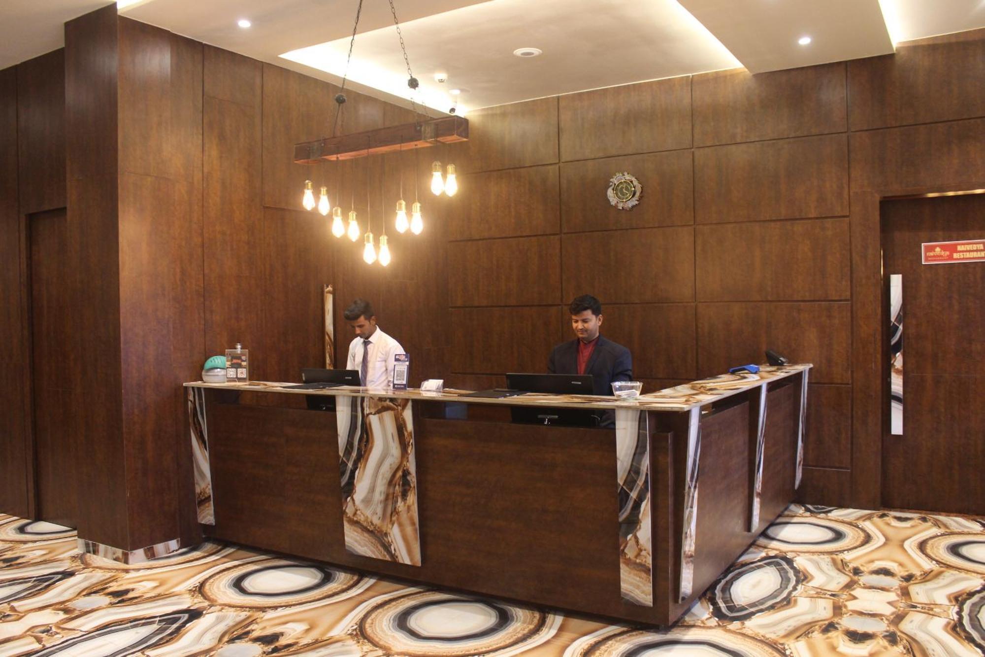 Hotel Madhuban 锡尔瓦萨 外观 照片